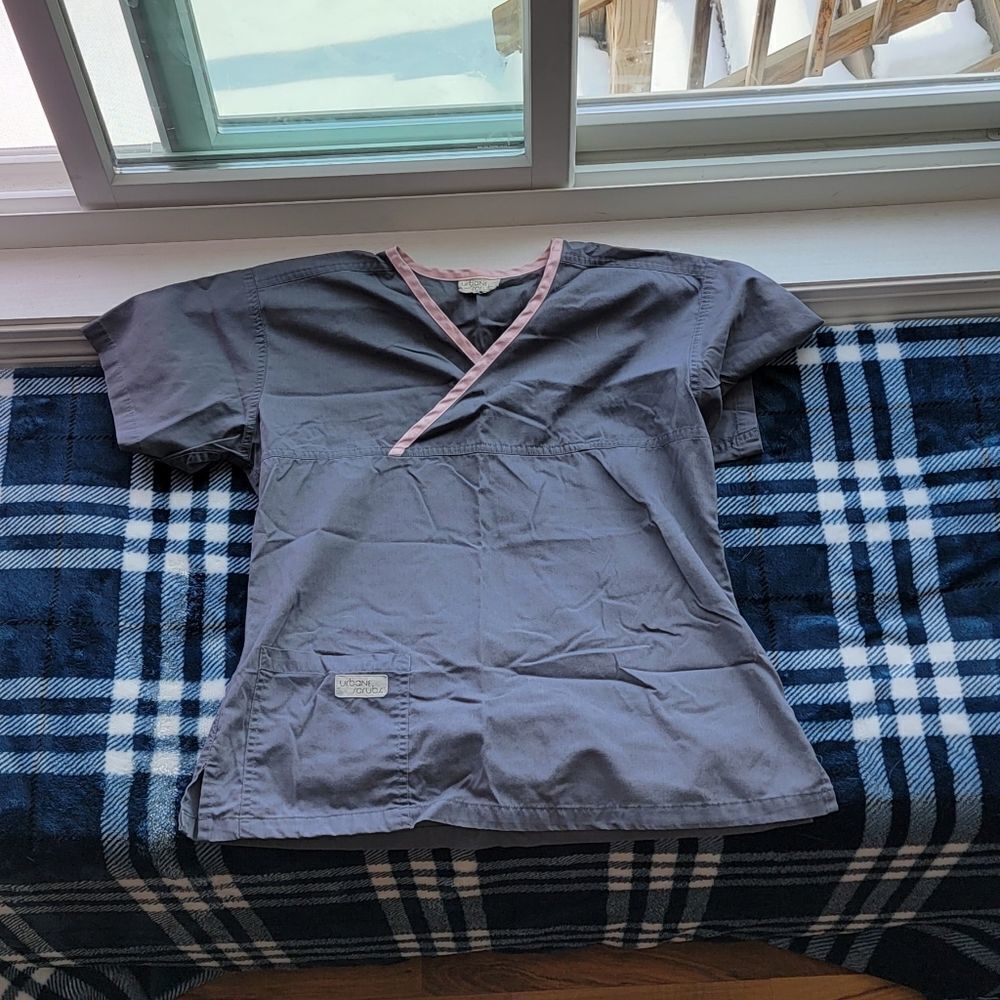 Urbane Scrub Top 